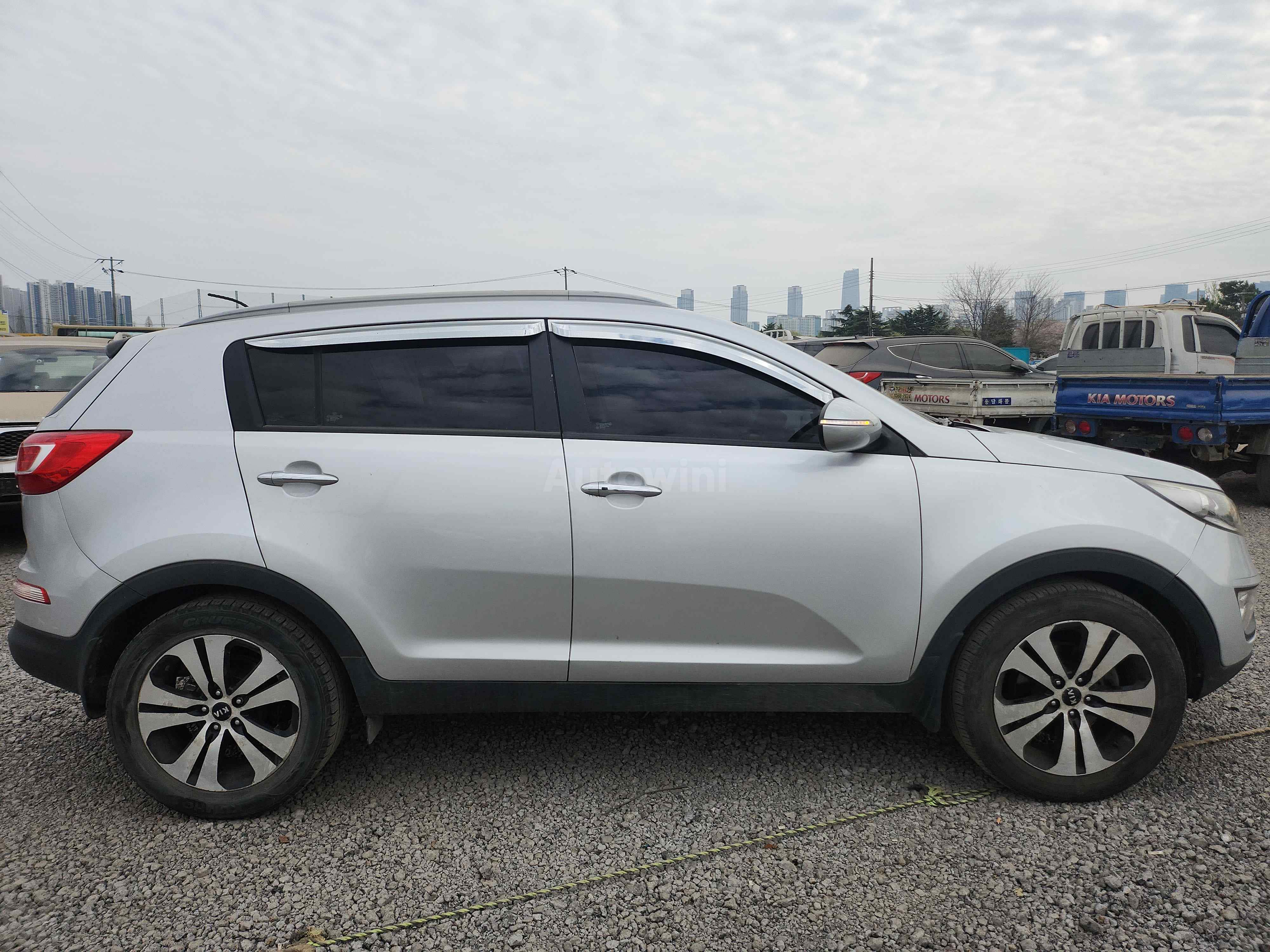 2012 KIA SPORTAGE VIN: KNAPC813DCK366521