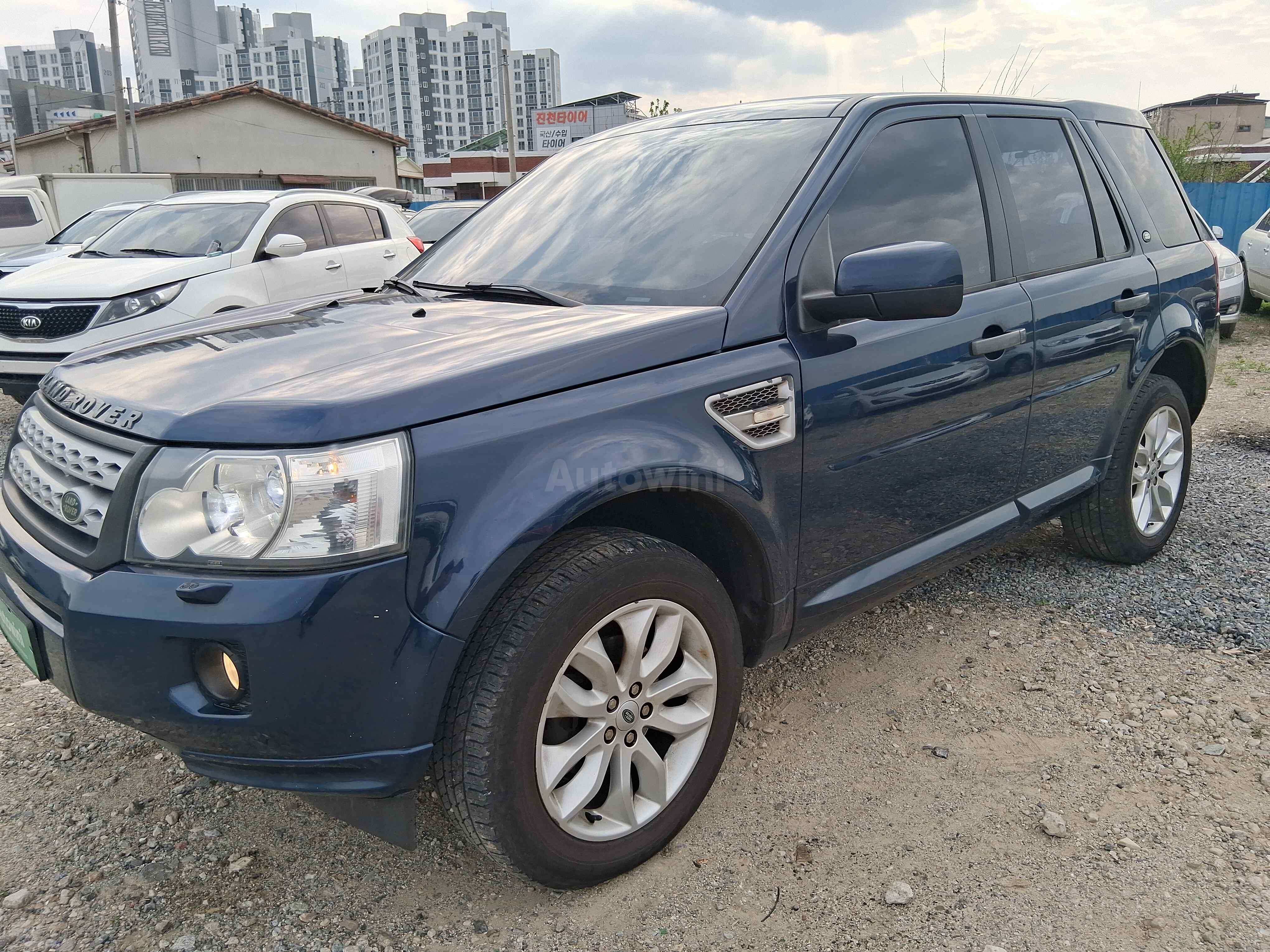 2011 LAND ROVER FREELANDER VIN: SALFA2BE3BH250728
