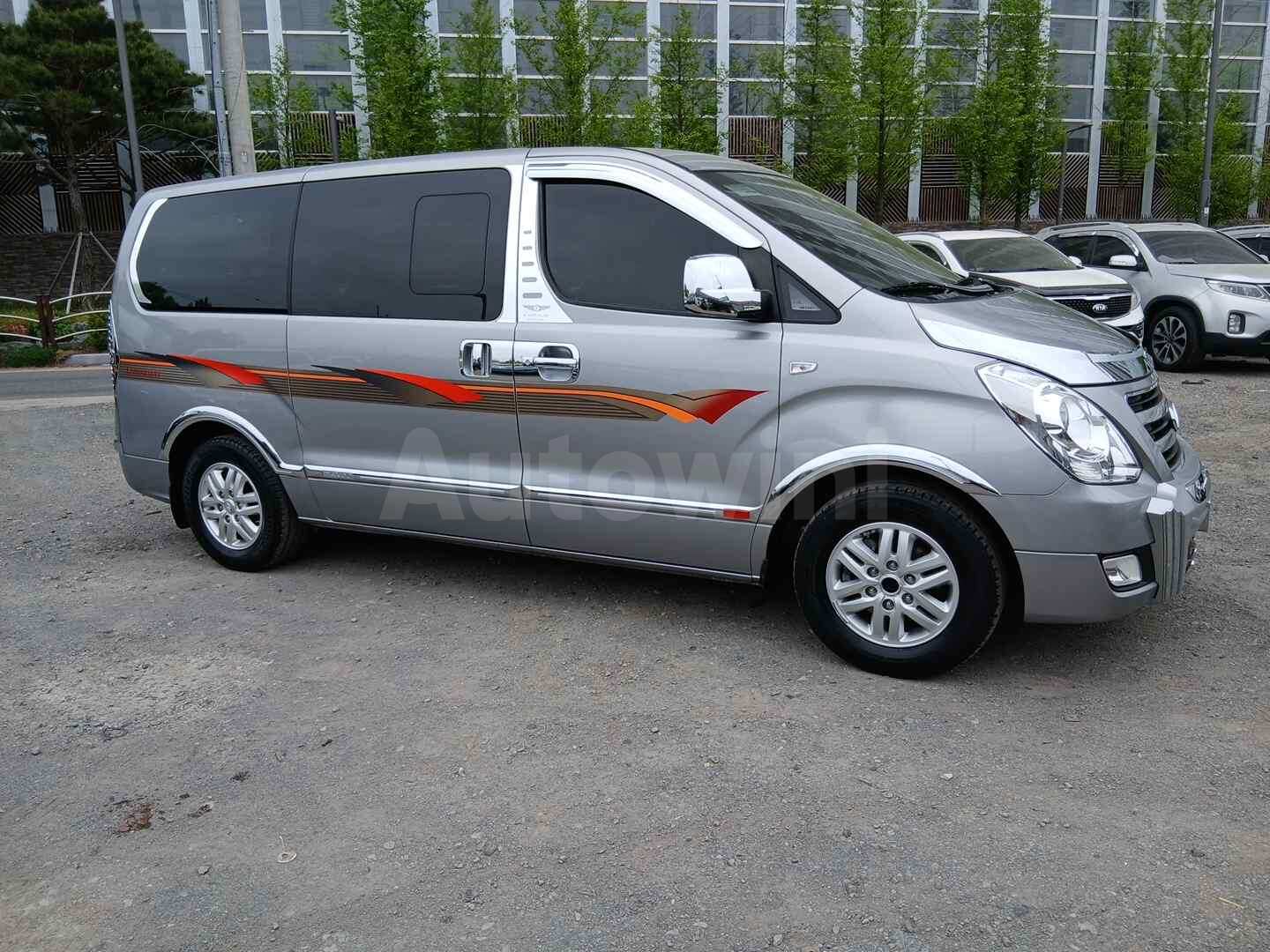 2016 HYUNDAI STAREX VIN: KMFWBX7KBGU805740