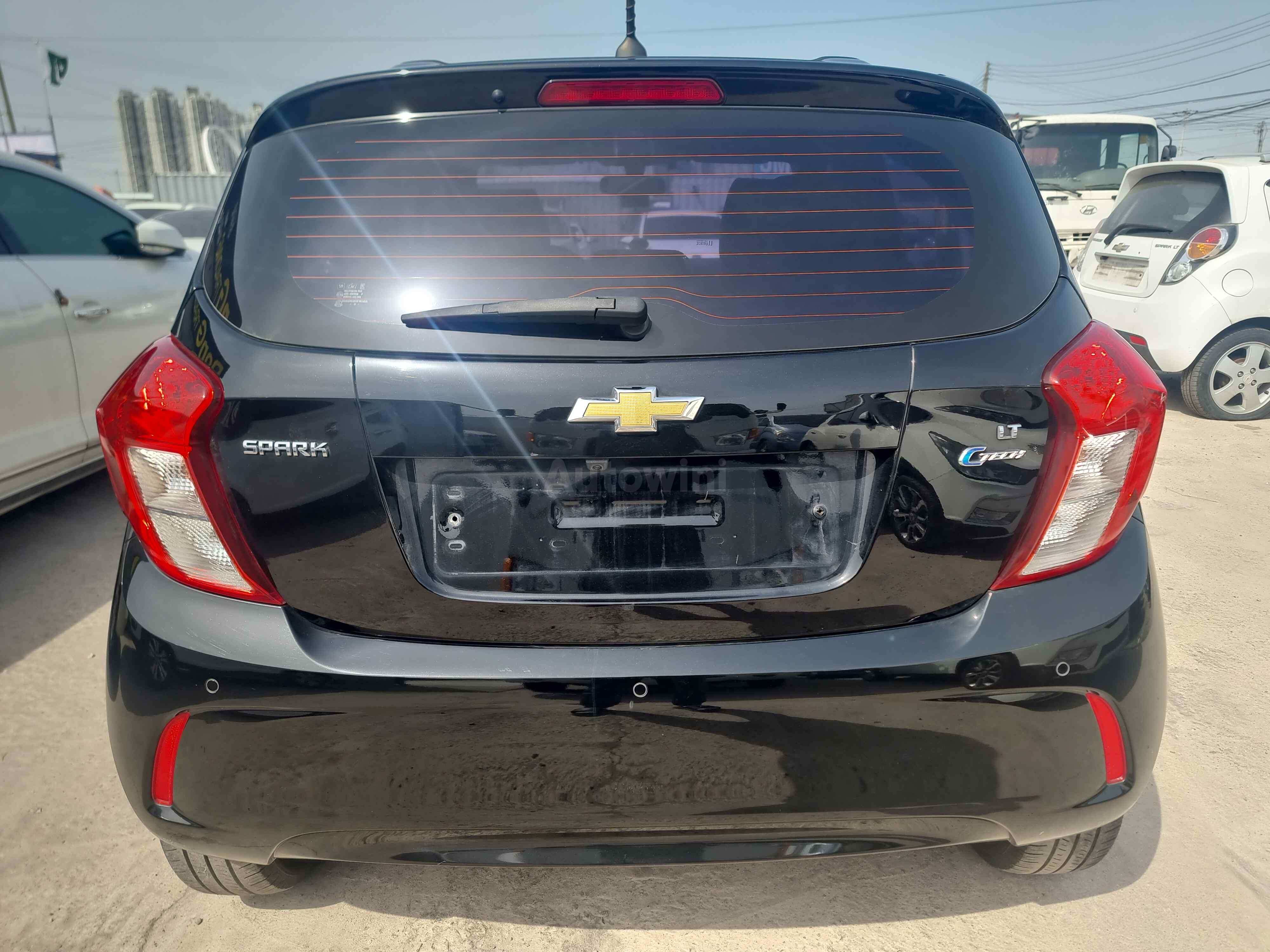 2017 CHEVROLET SPARK VIN: KLYDC487DHC202193