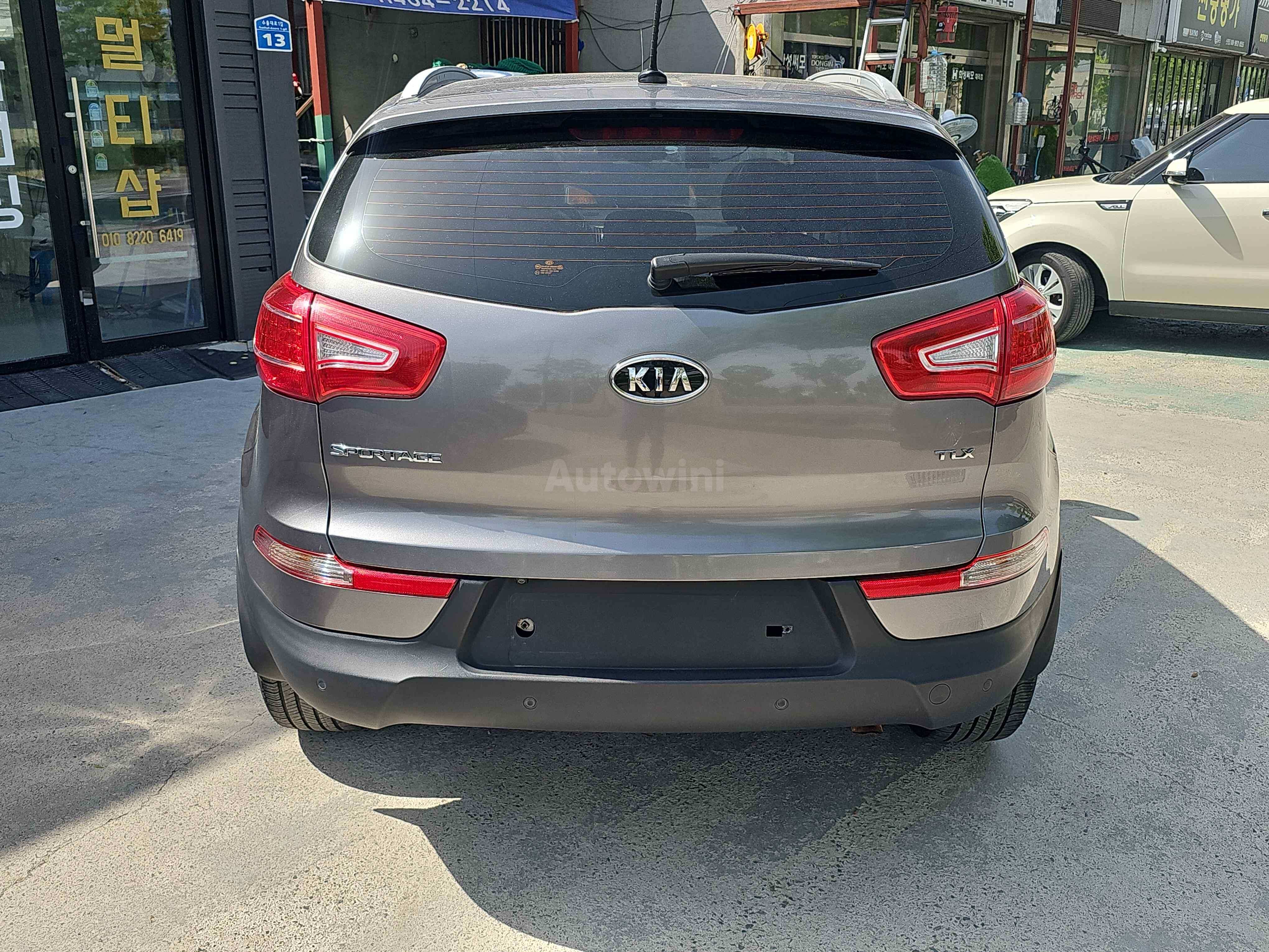 2012 KIA SPORTAGE VIN: KNAPC813DCK213174