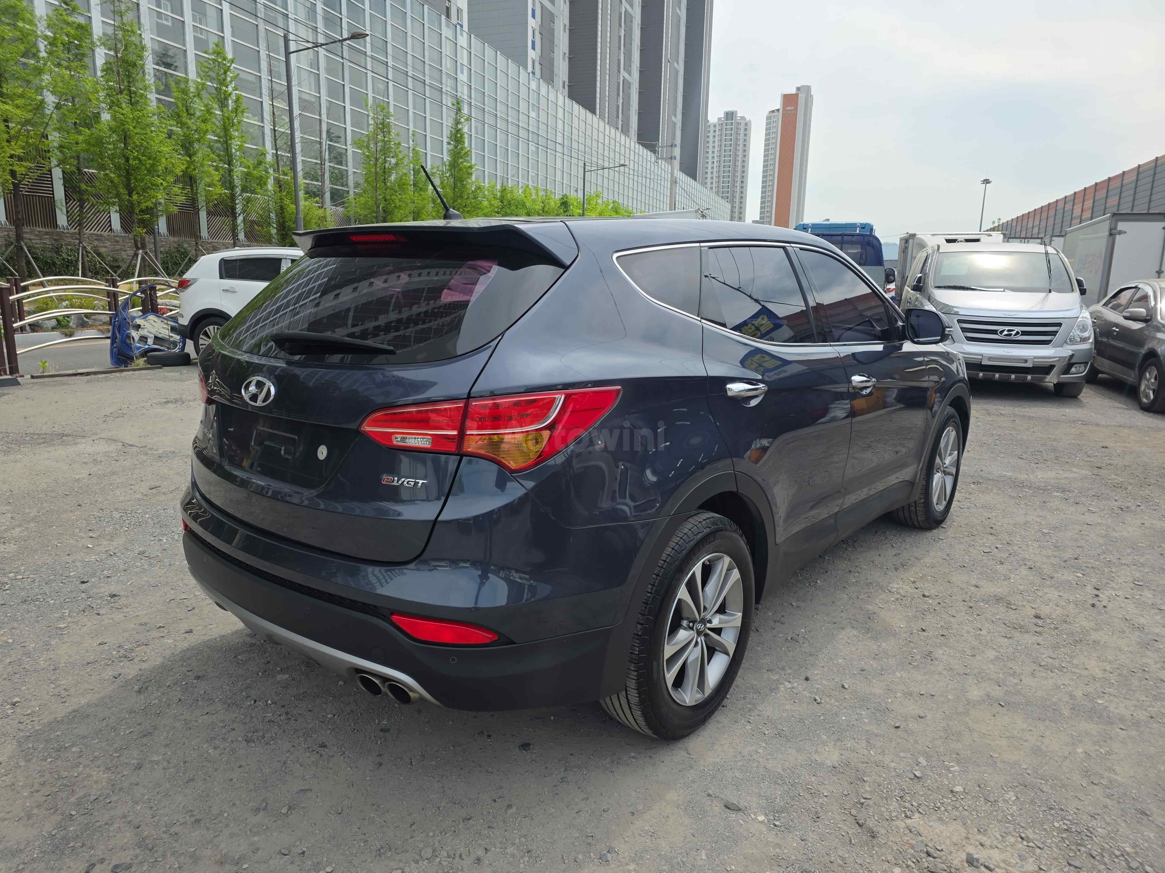 2015 HYUNDAI SANTAFE VIN: KMHSU81UBFU484968