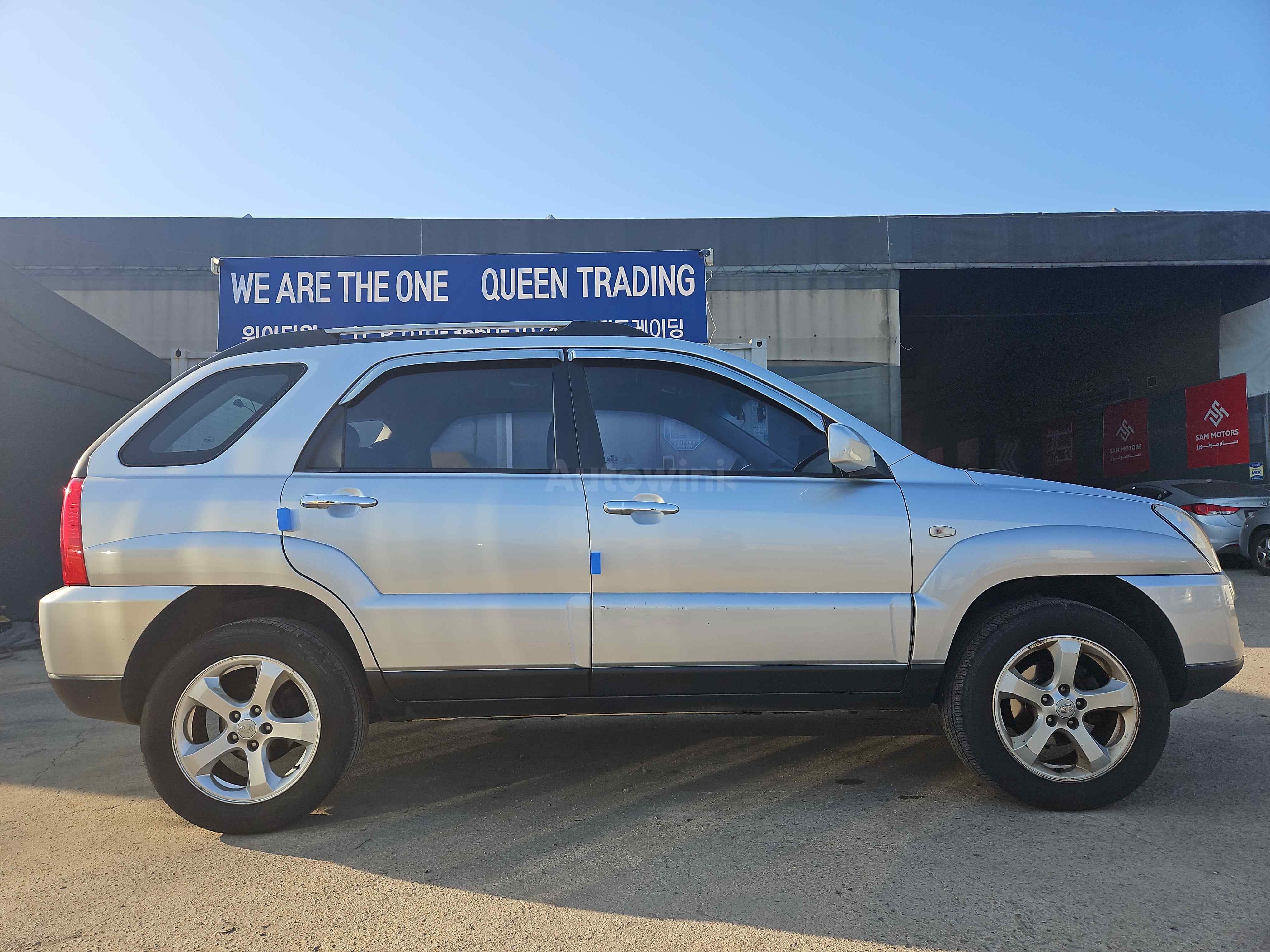 2010 KIA SPORTAGE VIN: KNAKH815BAK736190