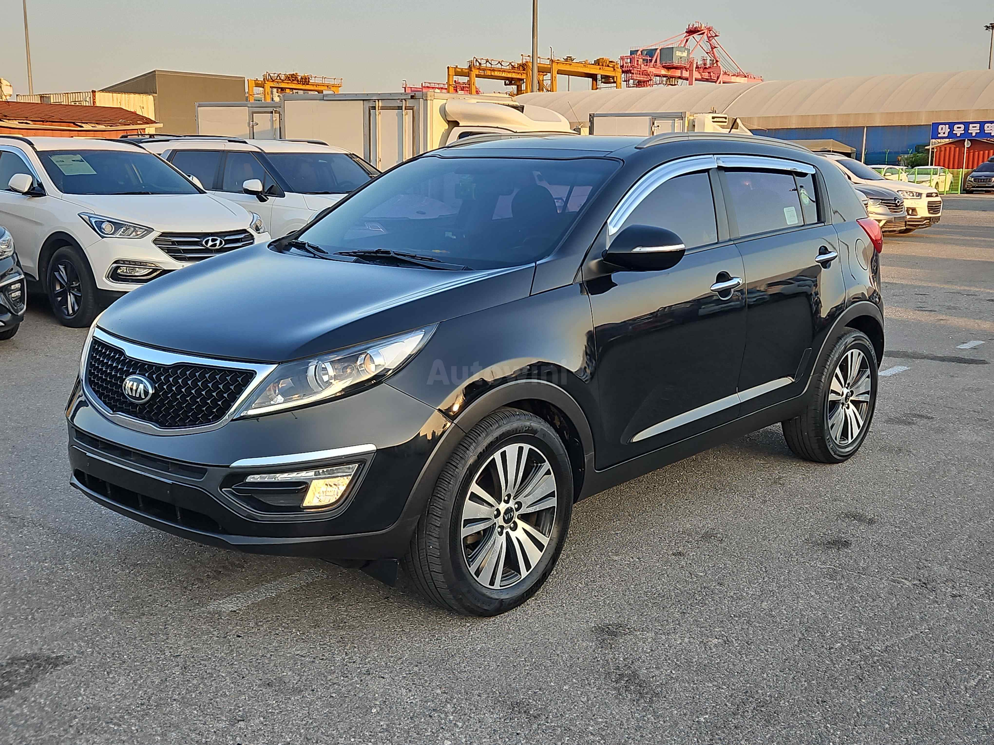 2014 KIA SPORTAGE VIN: KNAPE813DEK525044