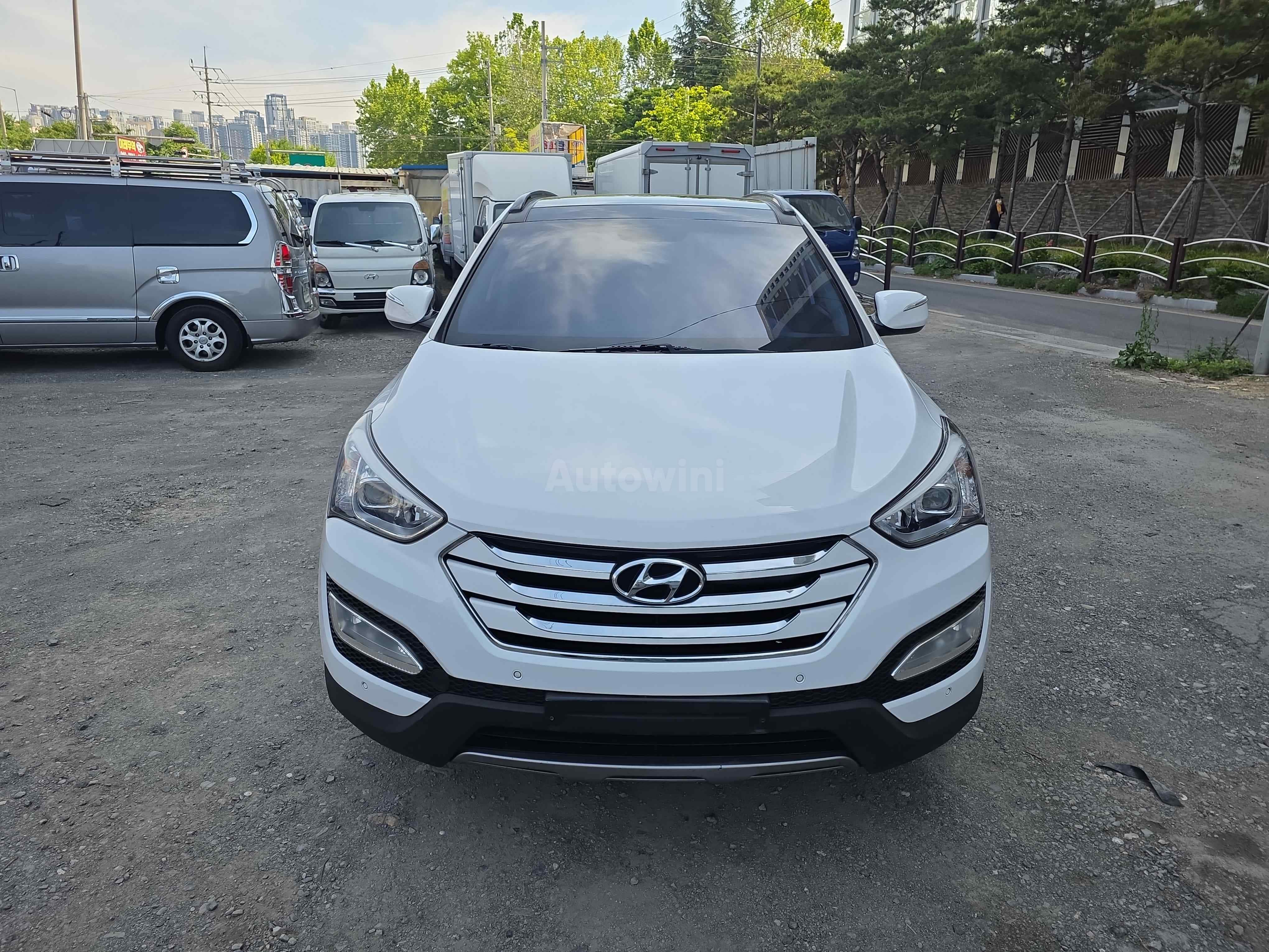 2013 HYUNDAI SANTAFE VIN: KMHSW81UBDU174450