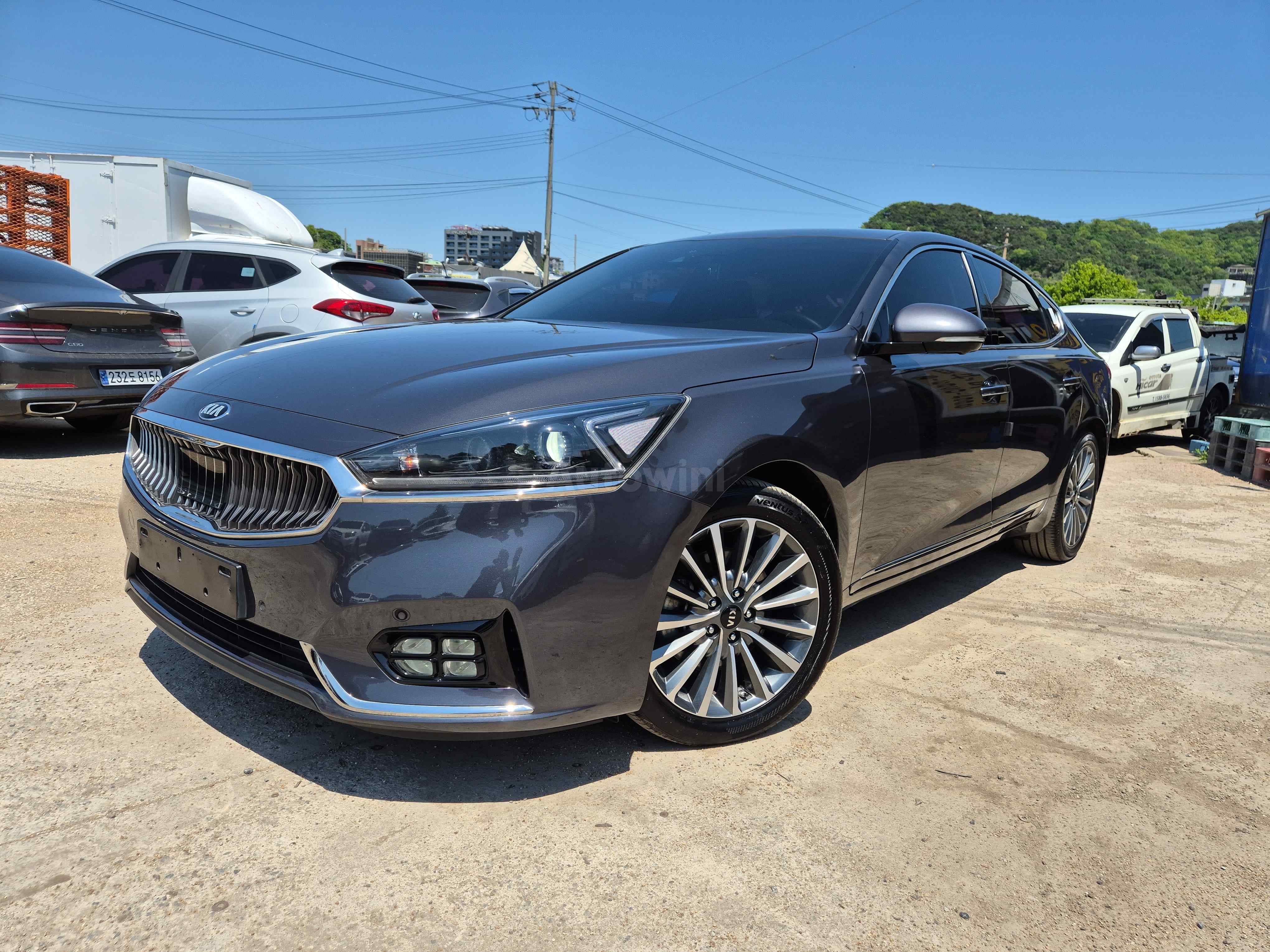 2016 KIA K7 VIN: KNALB415BGA016397