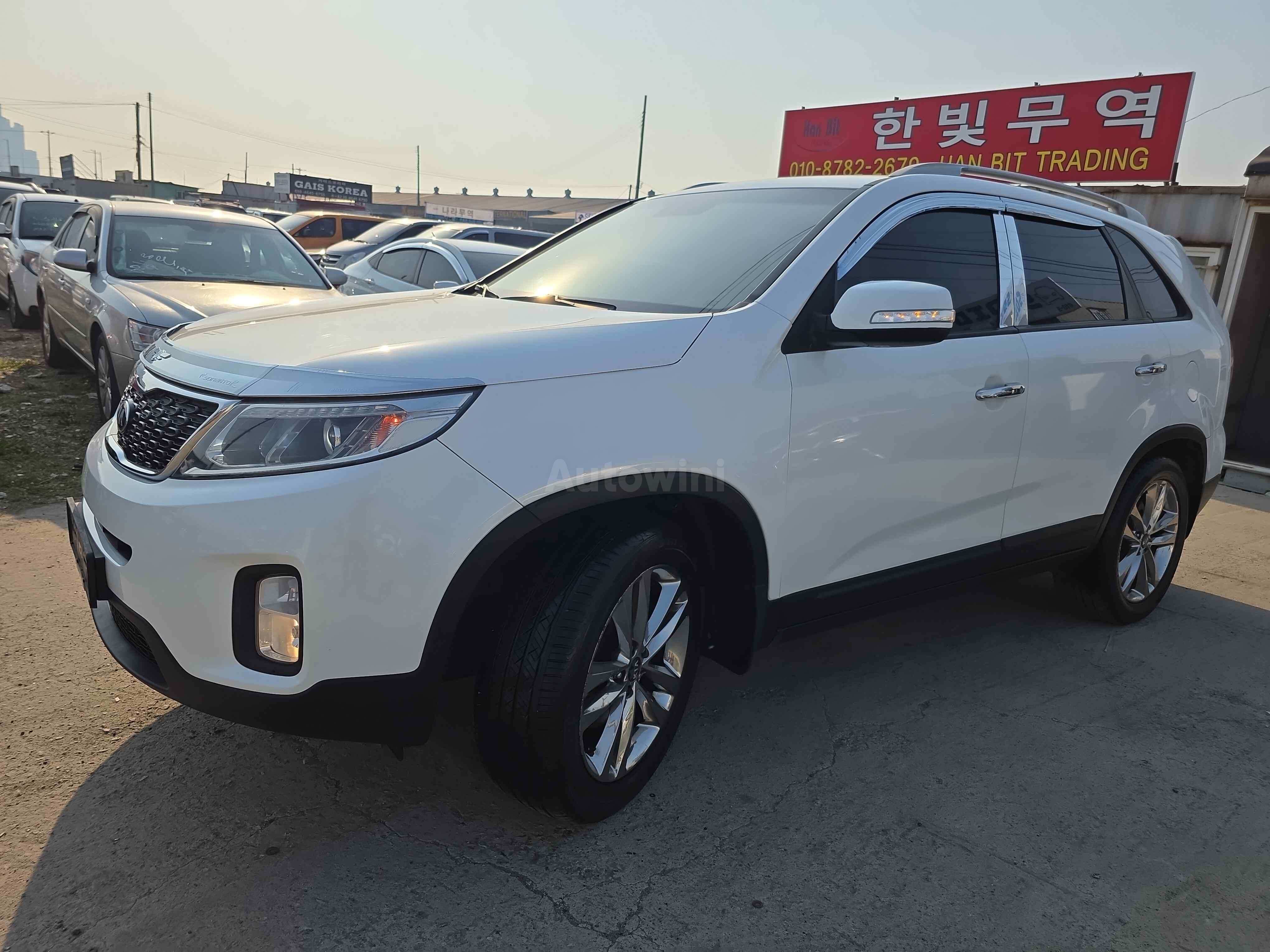 2014 KIA SORENTO VIN: KNAKW815BEA572964