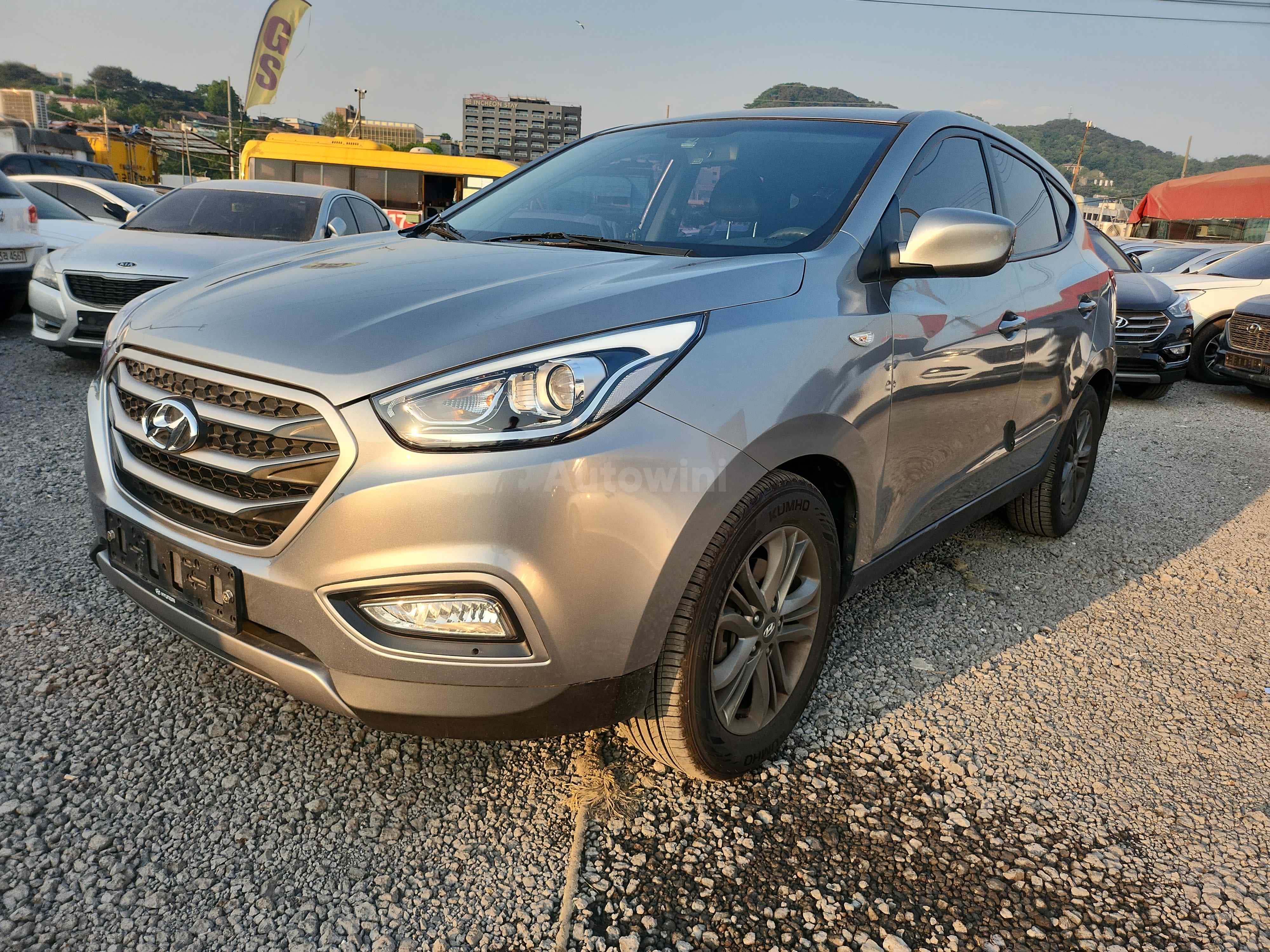 2014 HYUNDAI TUCSON VIN: KMHJT81VBEU792533