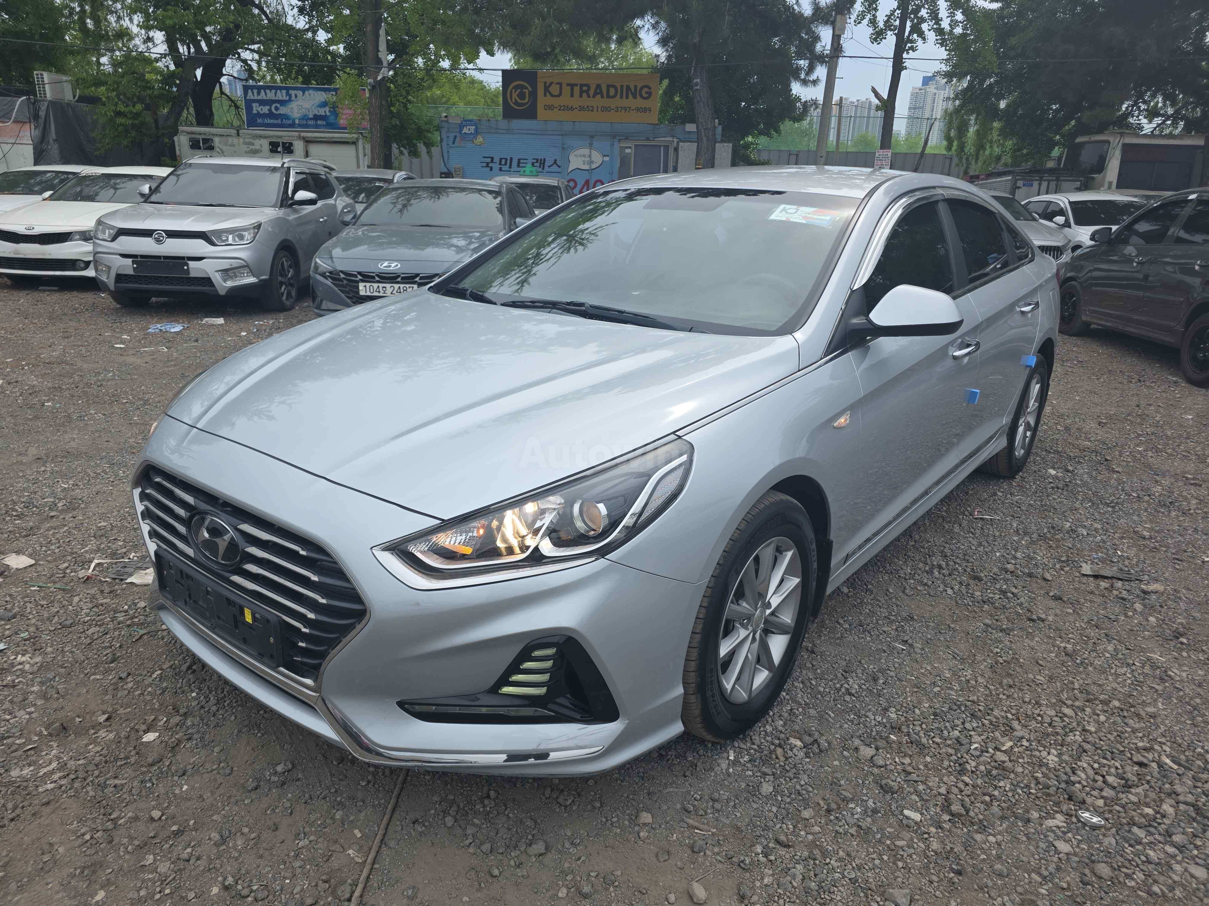 2018 HYUNDAI SONATA VIN: KMHE341DBJA387696