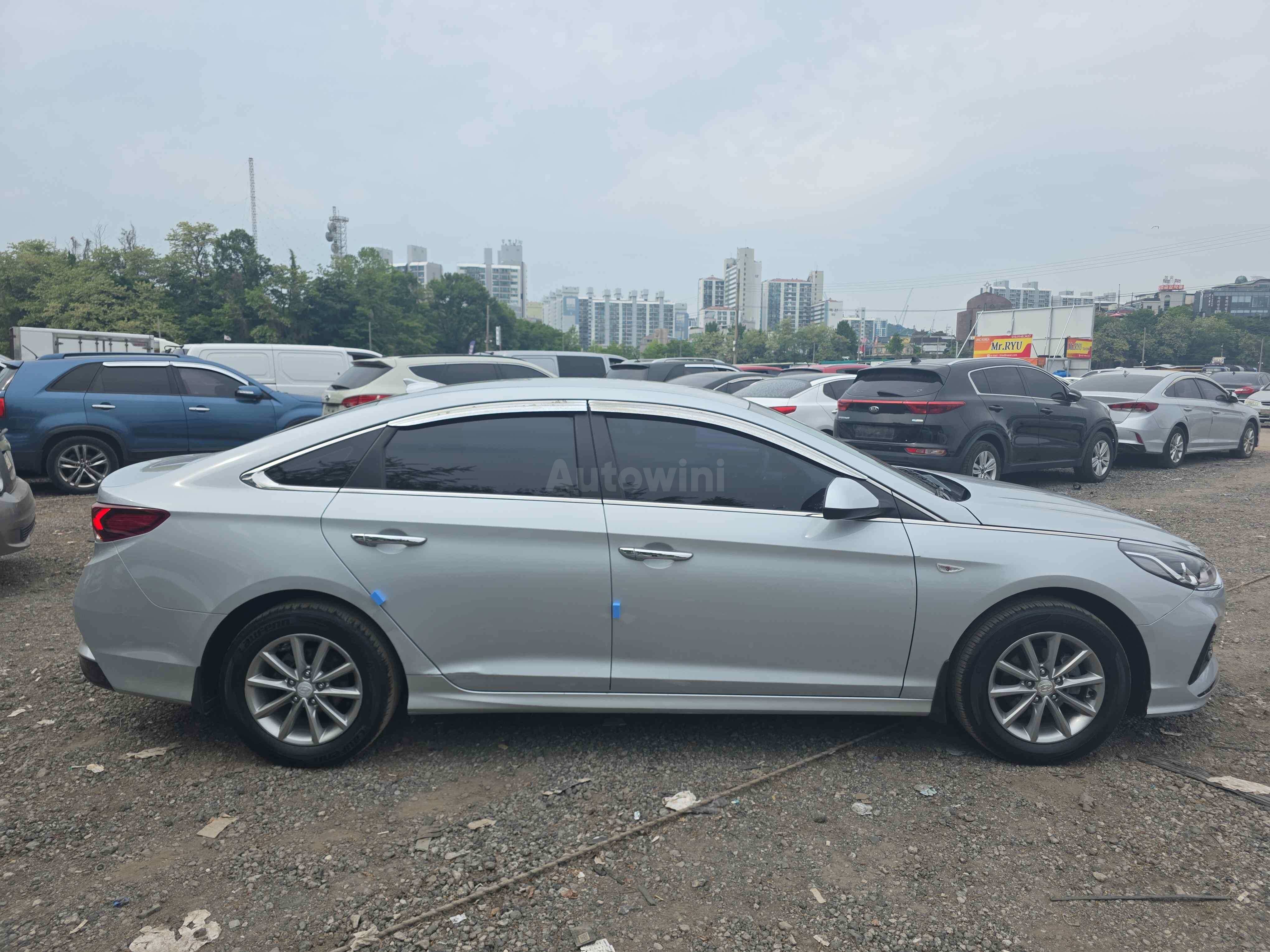 2018 HYUNDAI SONATA VIN: KMHE341DBJA387696