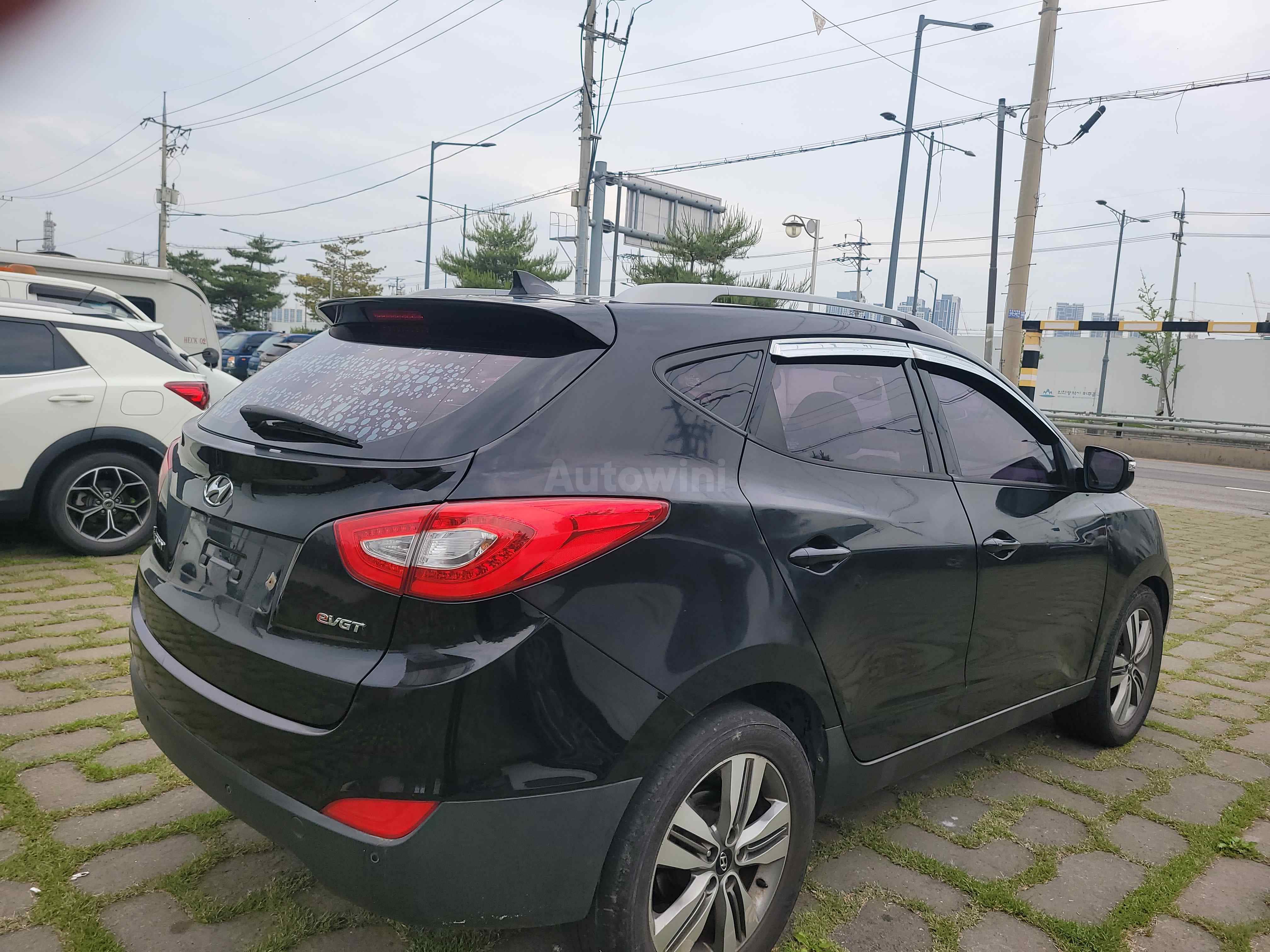 2014 HYUNDAI TUCSON VIN: KMHJY81VBEU840693