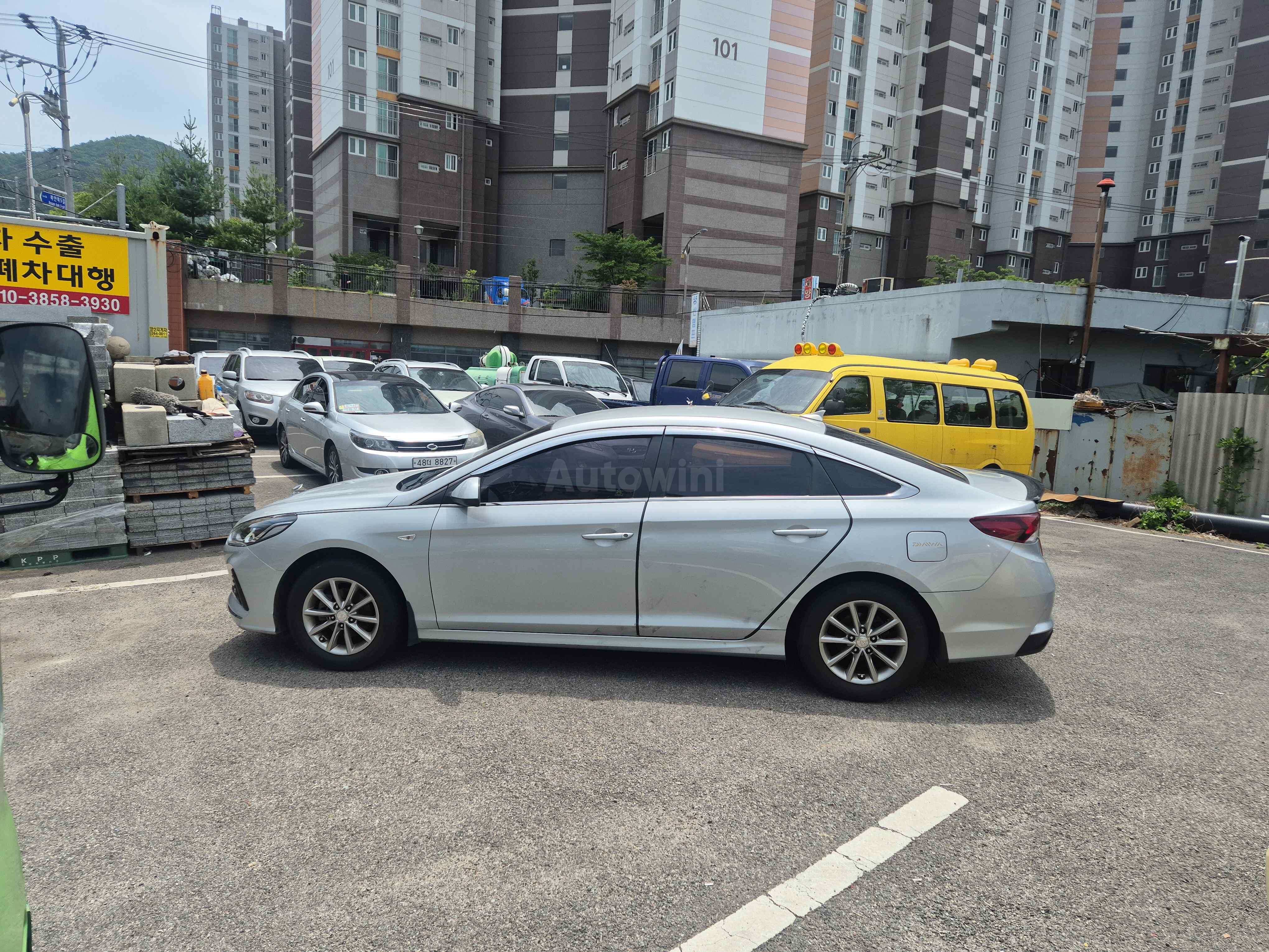 2018 HYUNDAI SONATA VIN: KMHE341DBJA487874