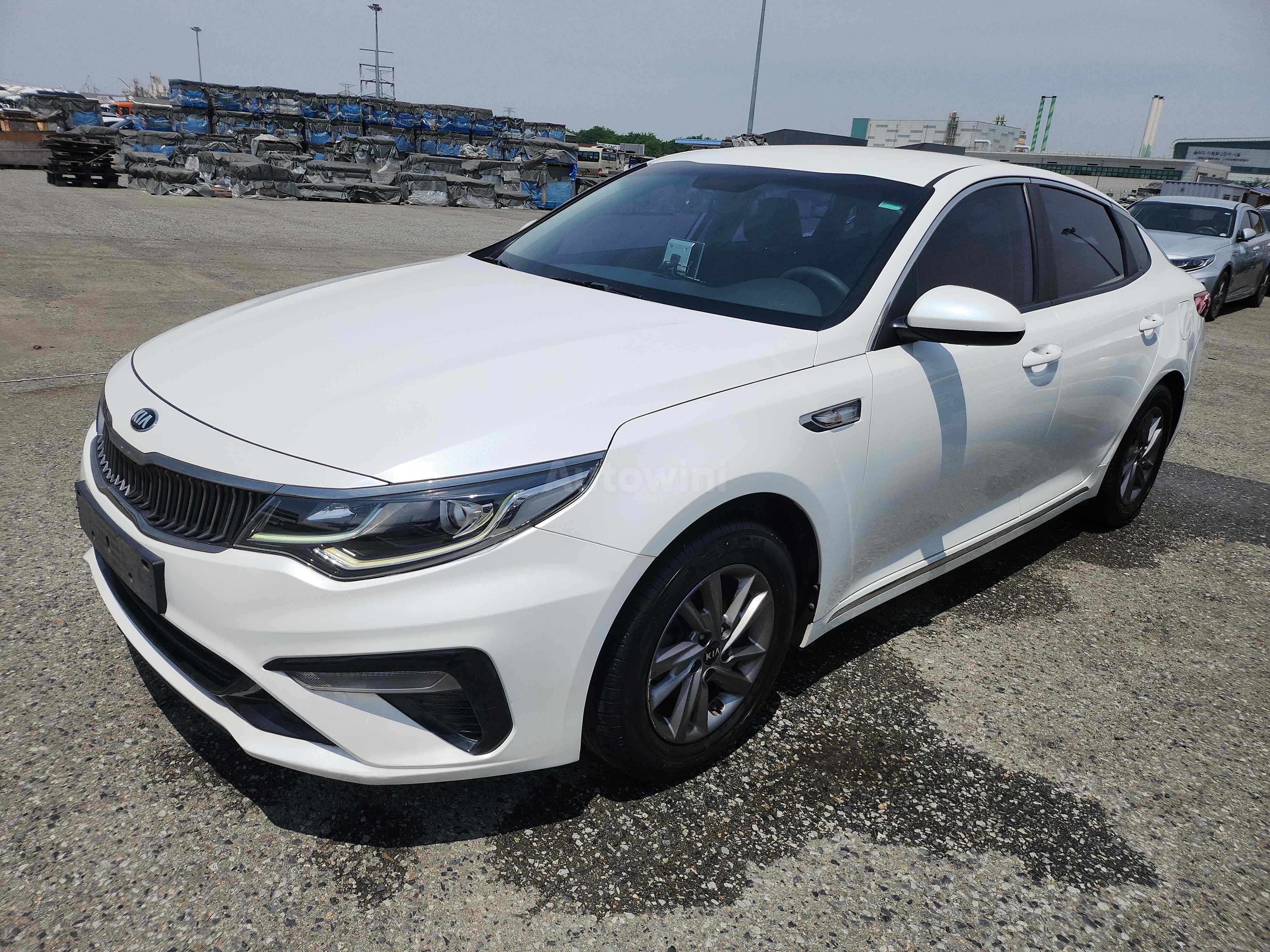 2019 KIA K5 VIN: KNAGS4416BKA28786