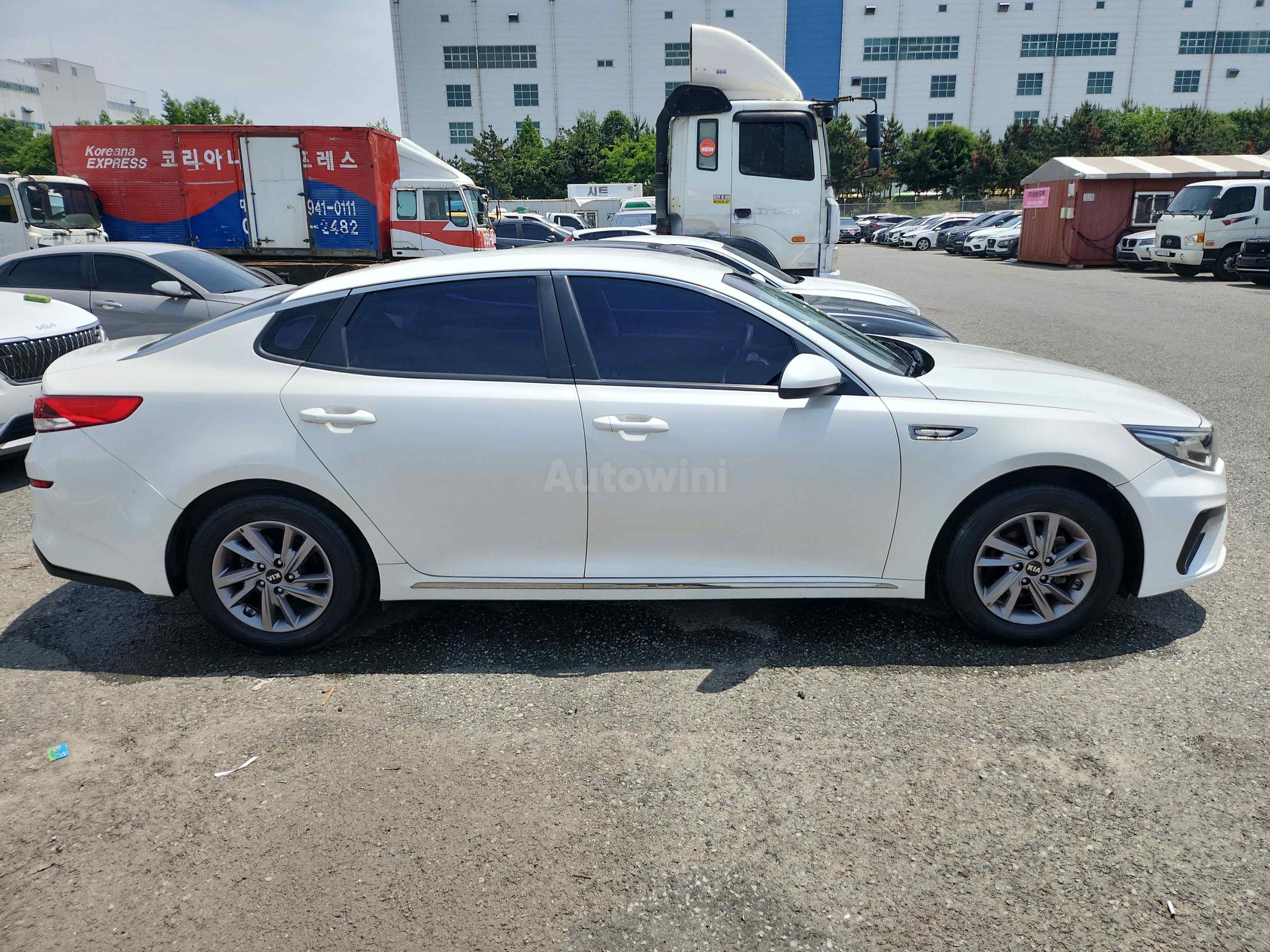 2019 KIA K5 VIN: KNAGS4416BKA28786