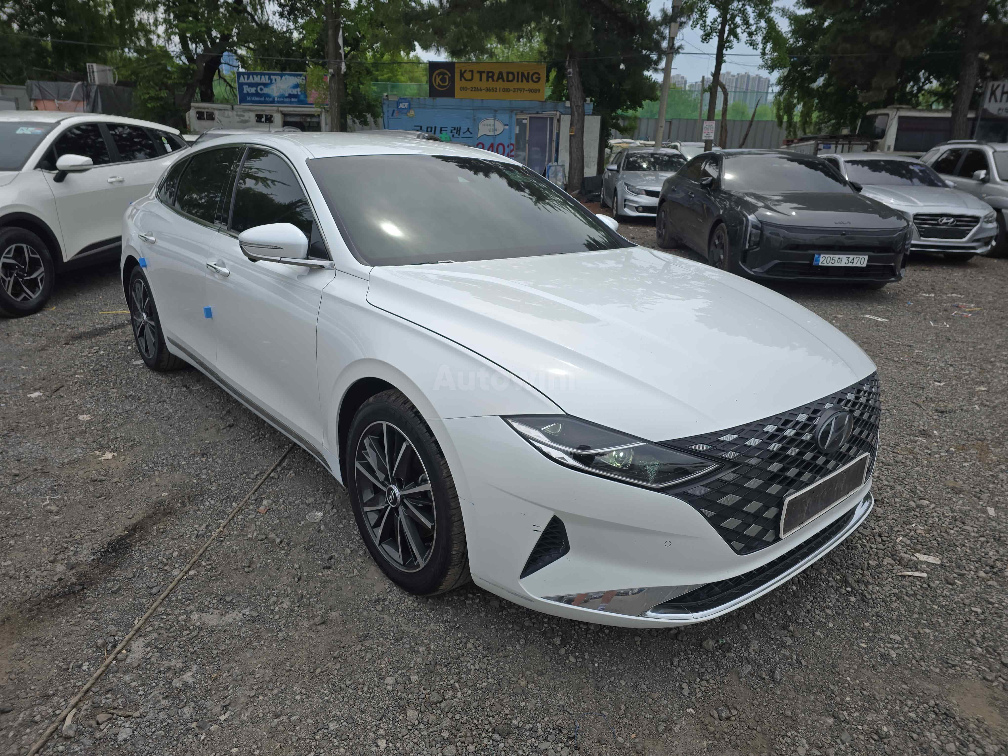 2022 HYUNDAI GRANDEUR VIN: KMHF141DBNA492196