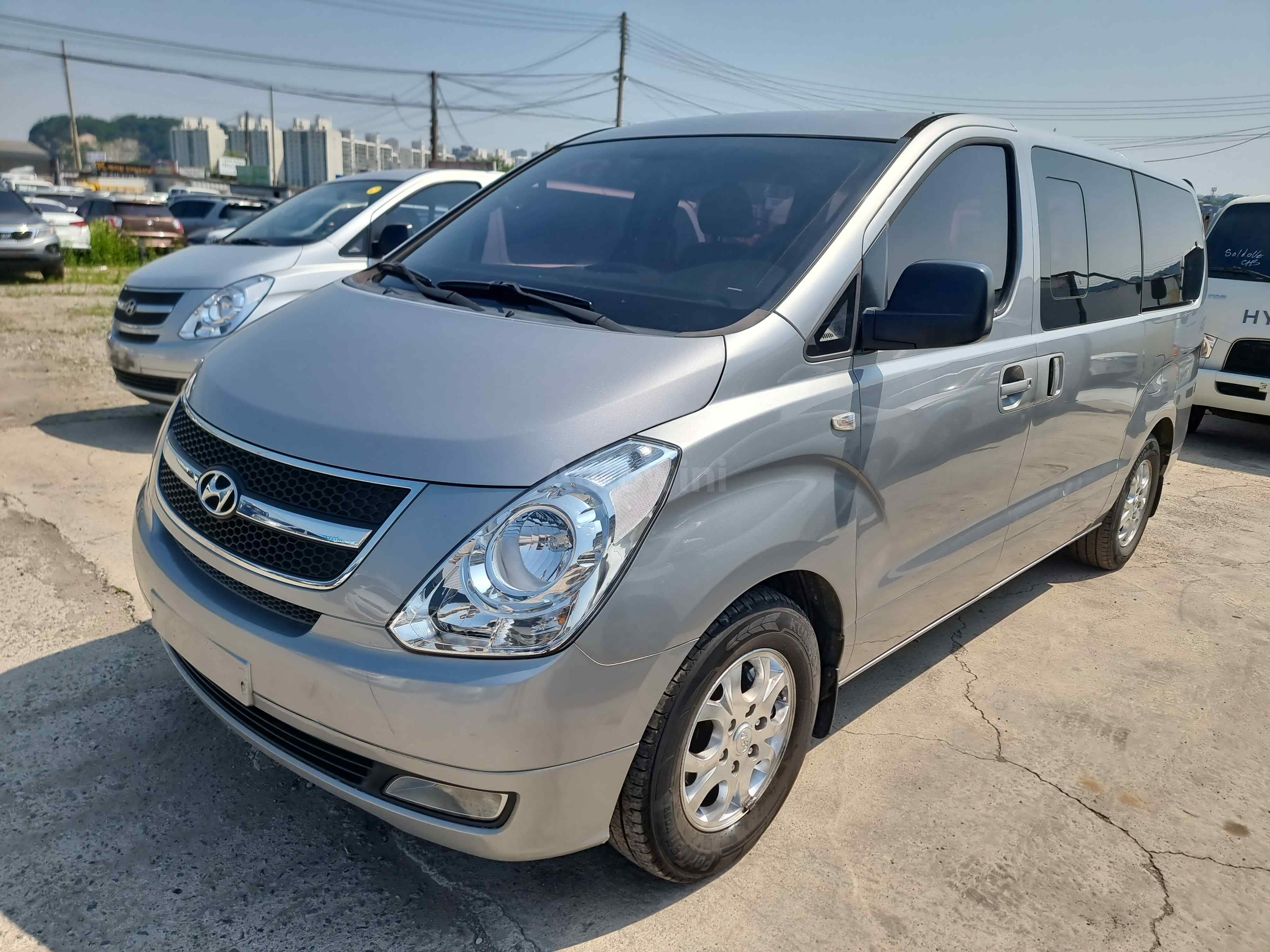2015 HYUNDAI STAREX VIN: KMJWA37KBFU717220