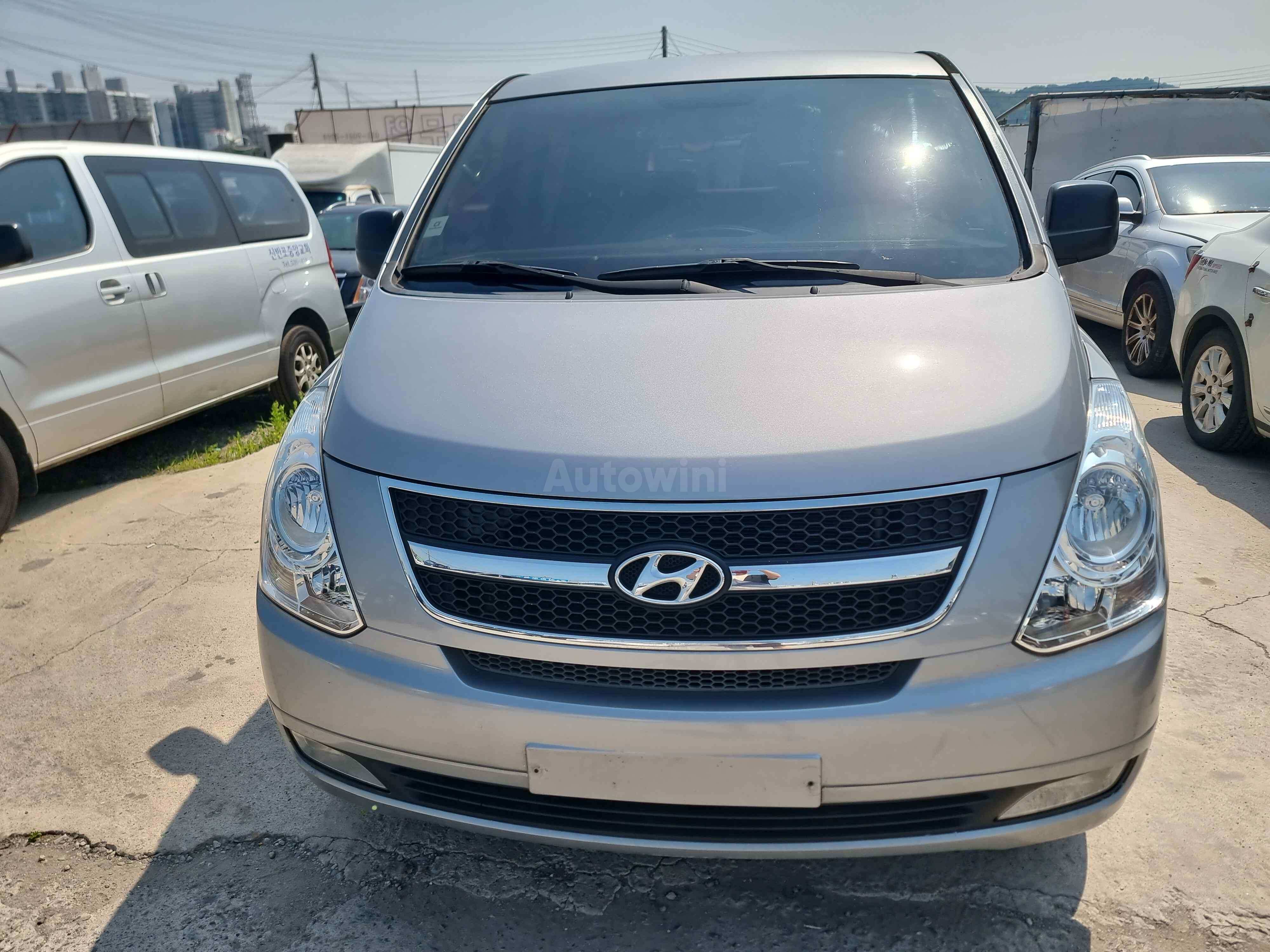 2015 HYUNDAI STAREX VIN: KMJWA37KBFU717220