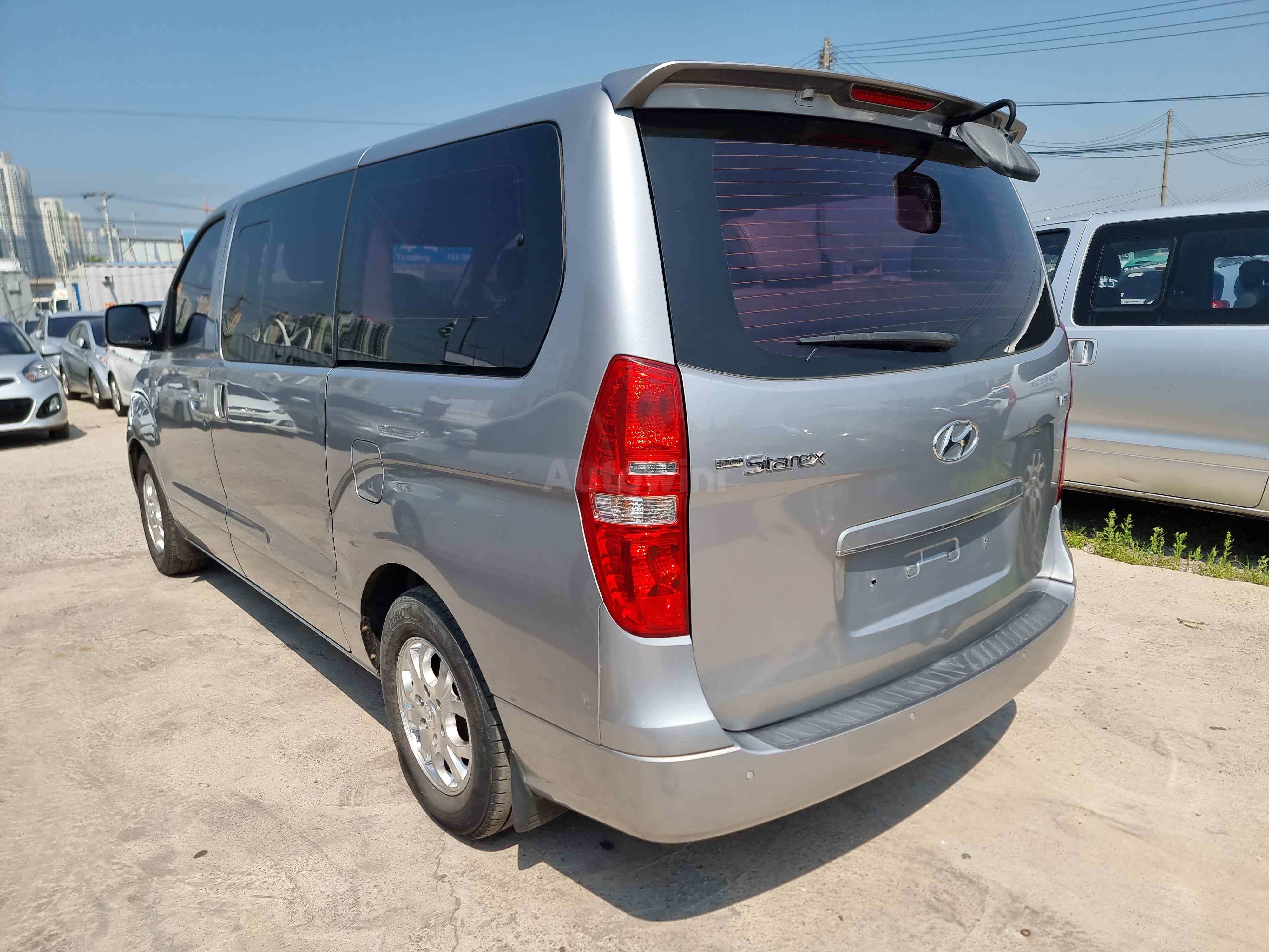 2015 HYUNDAI STAREX VIN: KMJWA37KBFU717220
