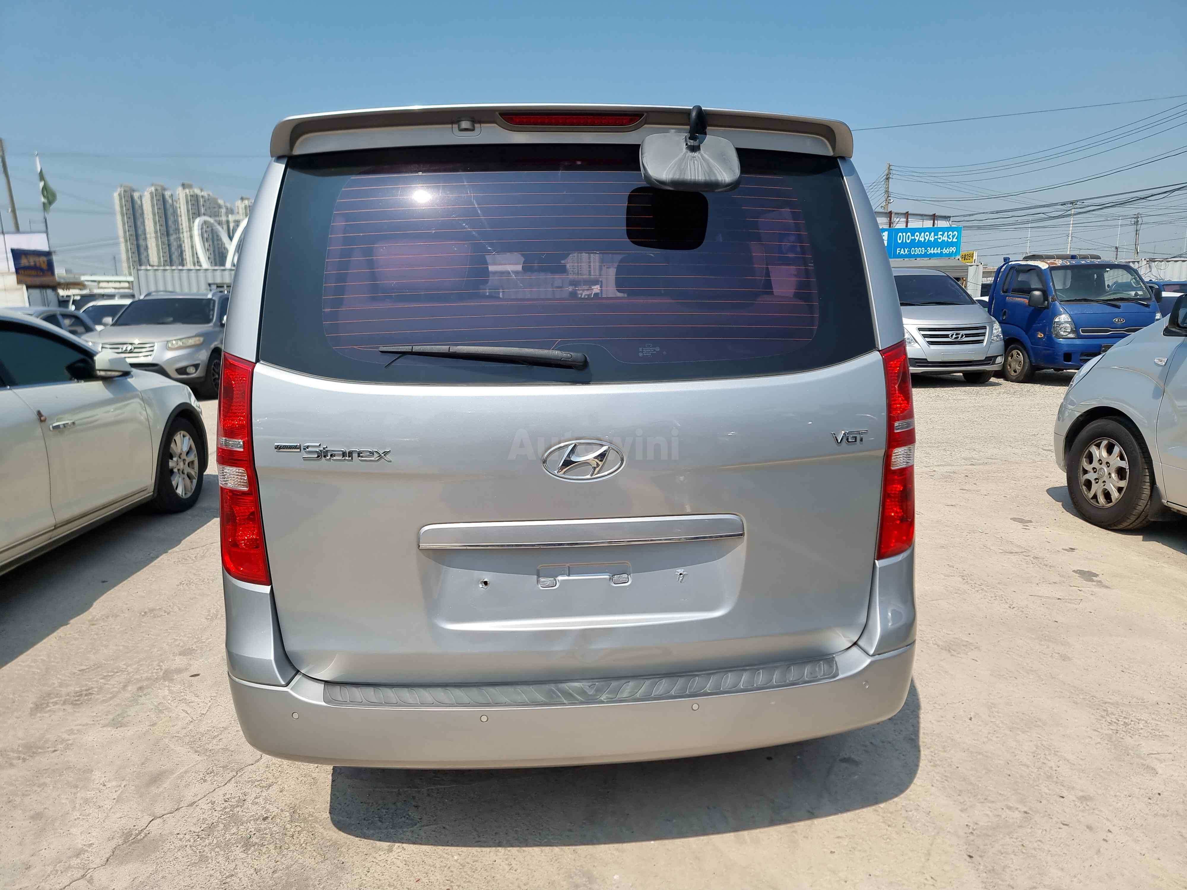 2015 HYUNDAI STAREX VIN: KMJWA37KBFU717220