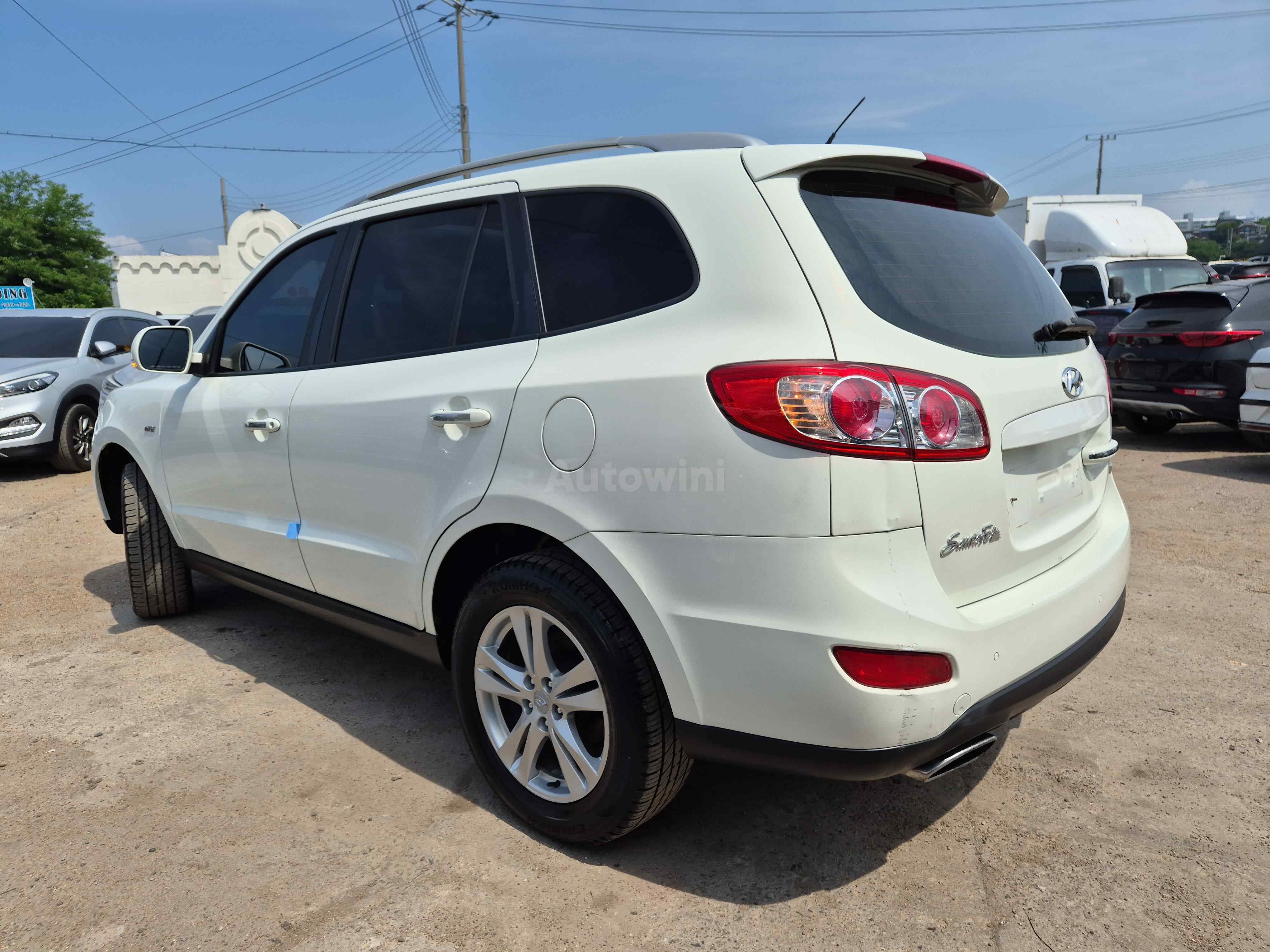 2010 HYUNDAI SANTAFE VIN: KMHSJ81UBAU563946