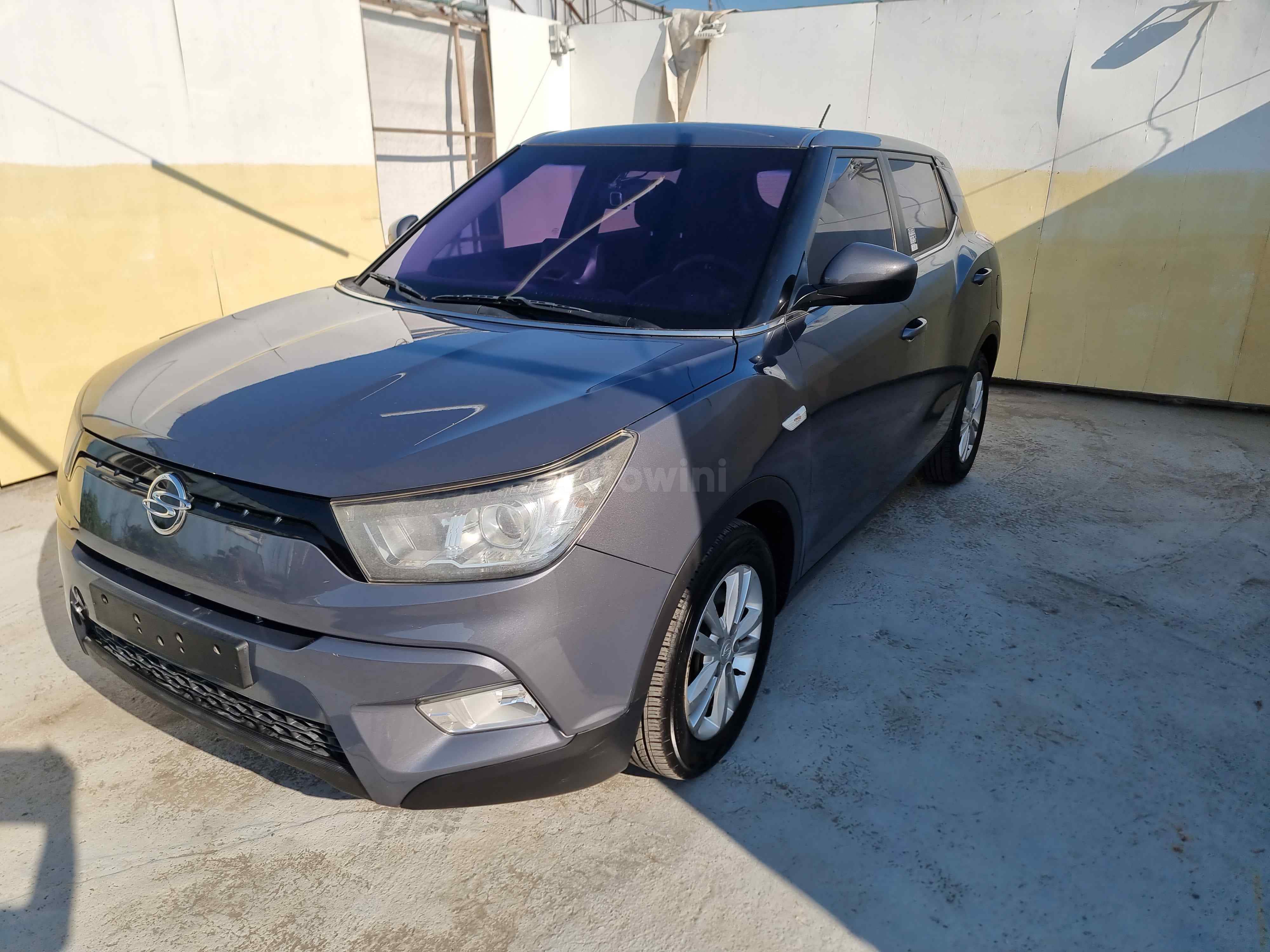 2016 KGM (SSANGYONG) TIVOLI VIN: KPBXH3AR1GP048651
