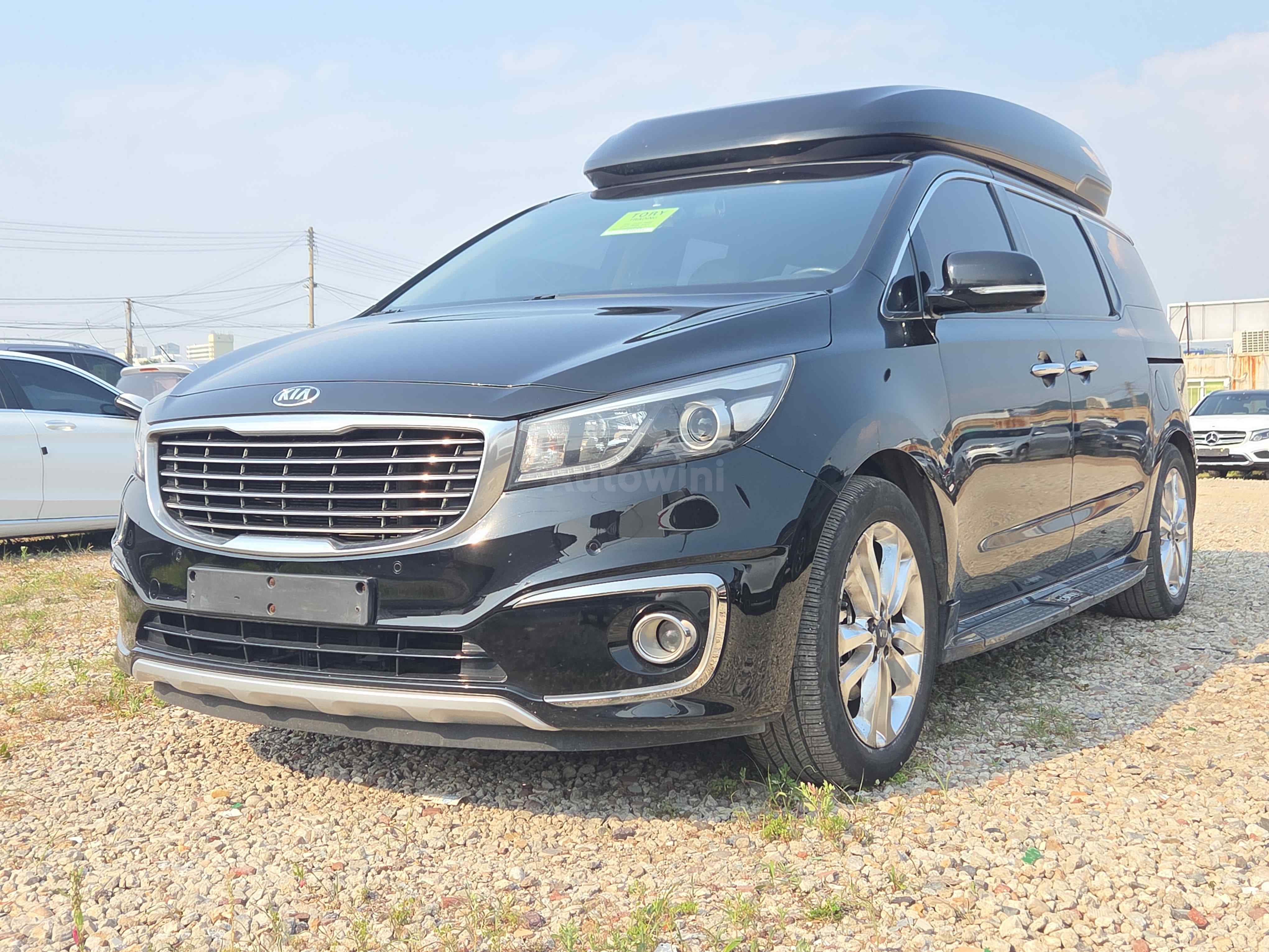 2015 KIA CARNIVAL VIN: KNAMC81ABFS055457