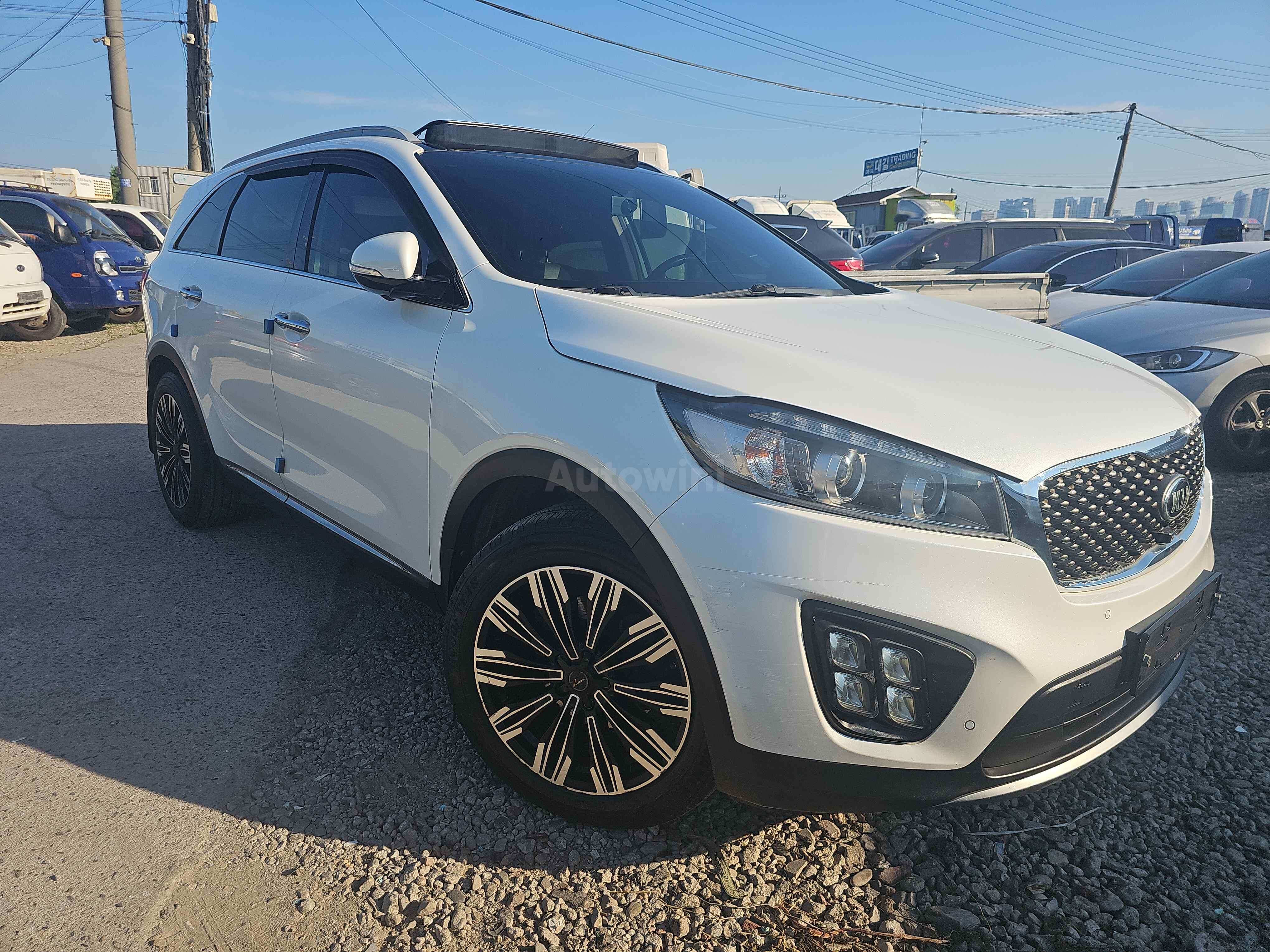 2015 KIA SORENTO VIN: KNAPK81BBFA104670
