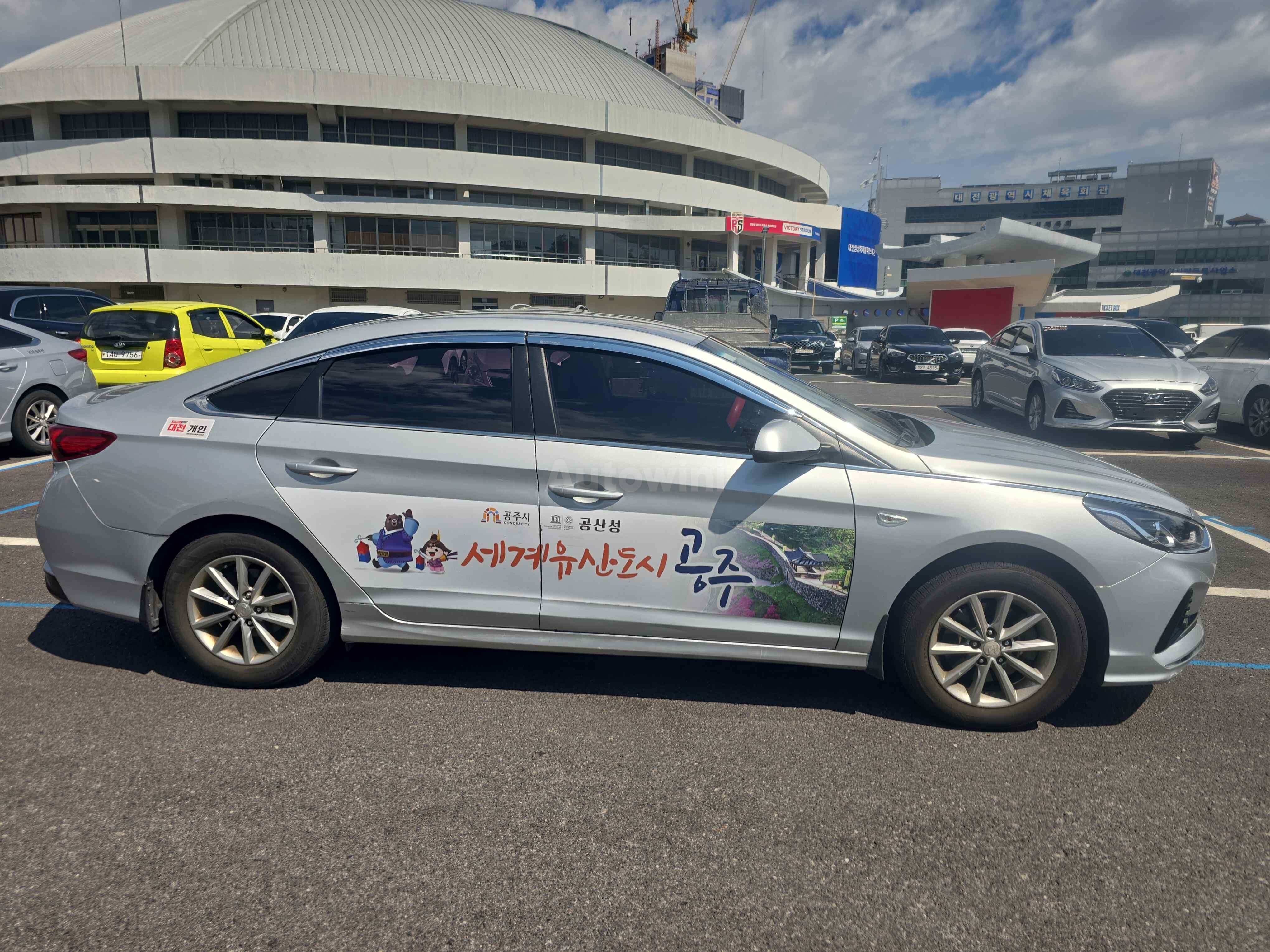 2019 HYUNDAI SONATA VIN: KMHE341DBKA506099