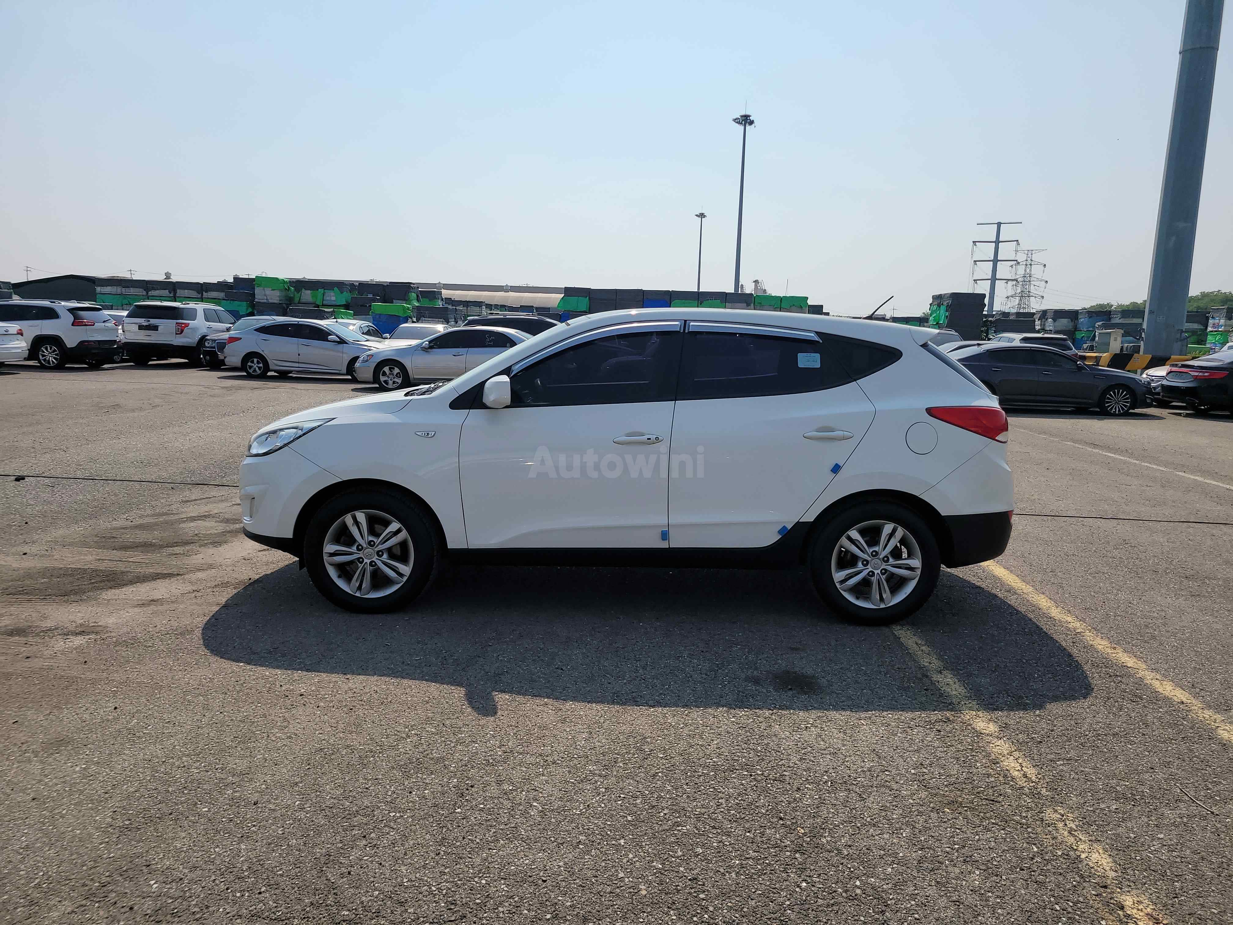 2013 HYUNDAI TUCSON VIN: KMHJT81VDDU724890