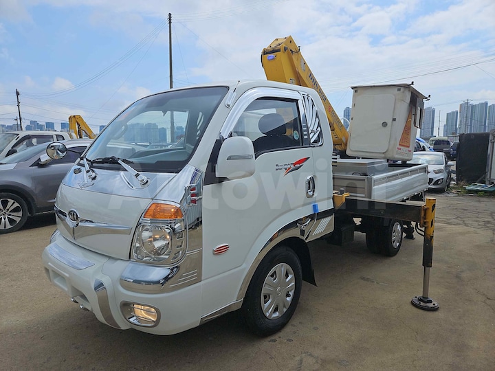 2011 Kia Bongo3 (K2700) 1 ton Donghae DHS 950L 