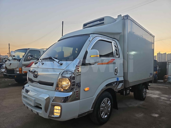 2018 Kia Bongo 3 (K2700) 1 ton Freezer Box CRDi King Cab 4*2(2WD)