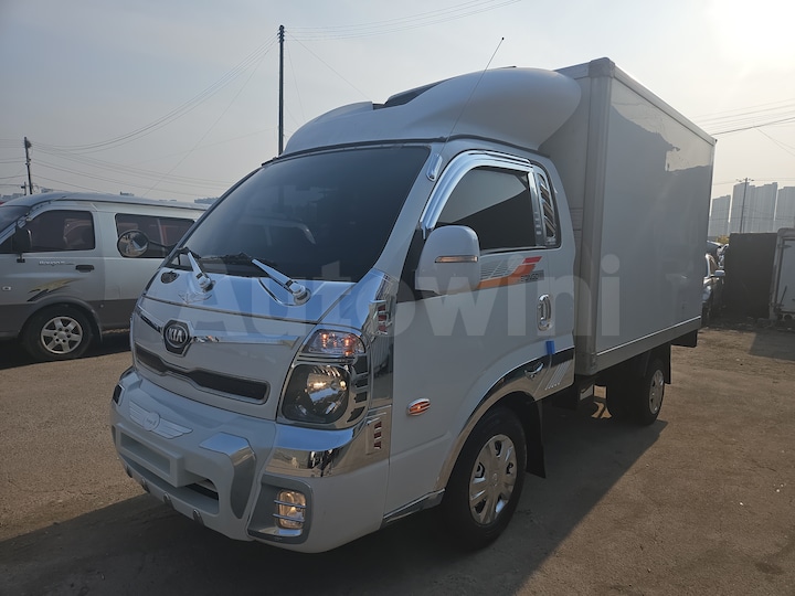 2019 Kia Bongo 3 (K2700) 1 ton Freezer Box CRDi King Cab 4*2(2WD)